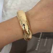 Lyonlee - Resin Statement Cuff Bracelet: 8