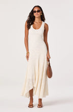 Freida Dress