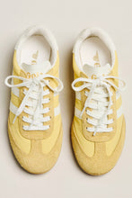 Gola Classics Women's Sprinter Sneakers - Front view with iconic Gola branding