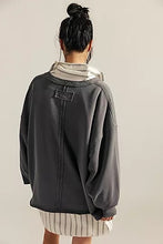 Venice V-Neck Pullover
