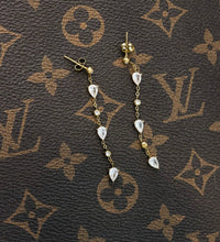 CHANSUTTPEARLS - ASHTON EARRINGS