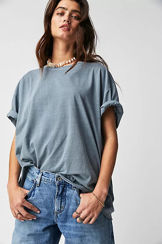 Nina Tee