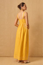 Scenic Dress