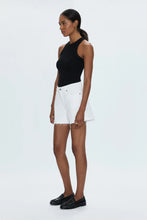 Kennedy Mid Rise Short