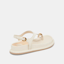 Stefan Sandal