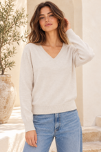 Carina V-Neck Pullover