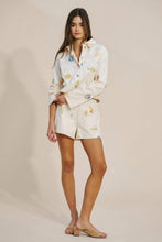 Lalavon - Printed Shell and Starfish Summer Shorts: CREAM MULTI / L