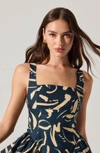 Vinya Dress