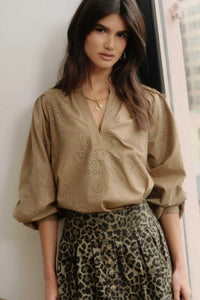 Oakroot Blouse