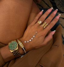 CHANSUTTPEARLS - BLING HAND CHAIN: GOLD