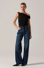 Lindy Top