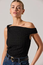 Lindy Top