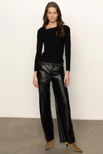 Long Sleeve Shoulder Twist Top