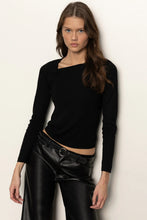 Long Sleeve Shoulder Twist Top