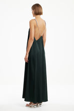 ABBEY TRAPEZE MAXI DRESS