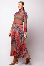 Sienna Bohemian 3D Honeycomb Texture Top