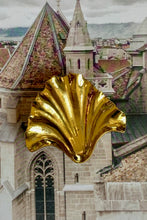 clam shell belt buckle garland bags 