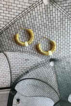 Gold Disk Hoop