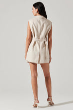 Jordis Vest
