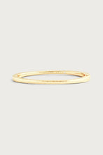 Anabel Aram Farrier Thin Hinged Bangle, Gold, detail view 2