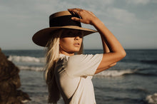 Isla Bonita Hat
