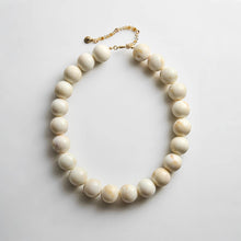 Lyonlee - Multicolor Oversized Beaded Statement Necklace: 4