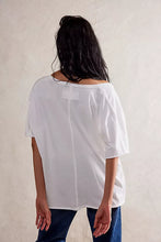Nina Tee V