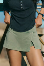 Hot Shot Mini Skort, Terrain
