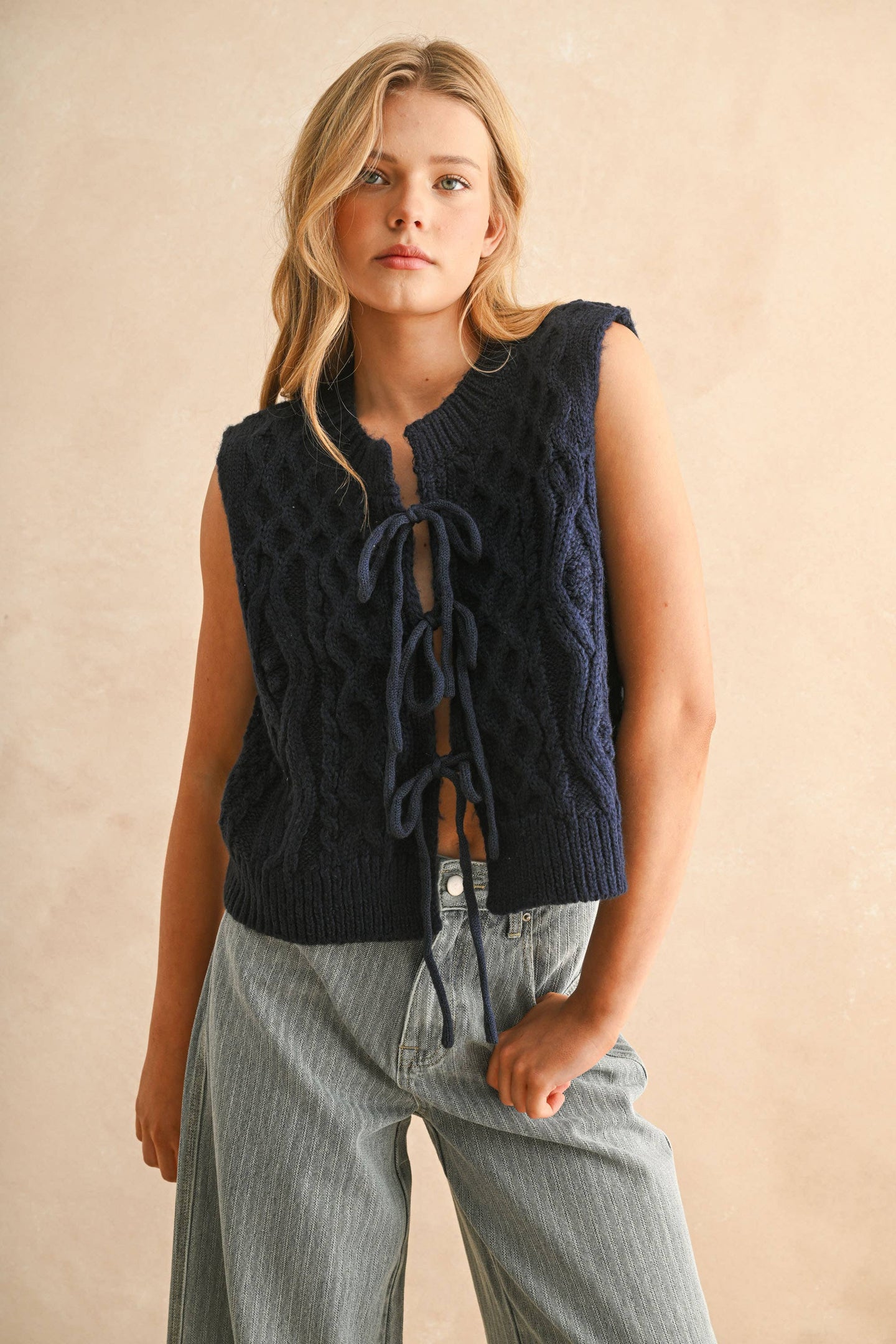 TIE FRONT CABLE KNITTED VEST