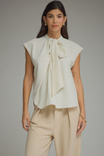 Madelyn Tie Front Top