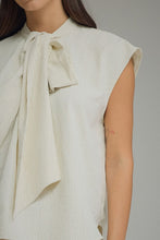 Madelyn Tie Front Top