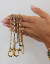 CHANSUTTPEARLS - LOCKET NECKLACE: SILVER NECKLACE WITH GOLD PENDANT
