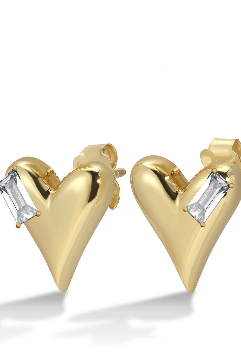 Demi-Fine Heart Stud