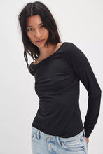Riley Tee