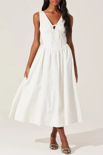 Maili Dress