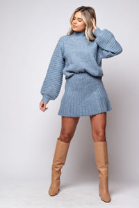 sweater top with ribbed balloon sleeve