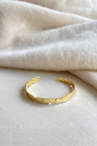 Plated Cuff - Bandit and the Babe